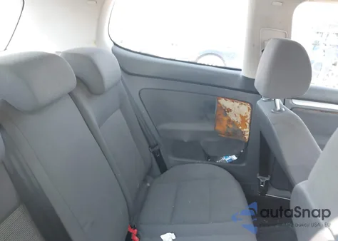 2007 Volkswagen Rabbit 2-Door from USA, damaged, VIN WVWBS71K57W223332